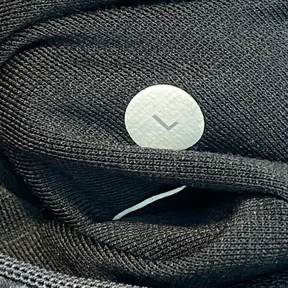 Lululemon Men's Shorts Lined Large Size Large - Picture 8 of 9